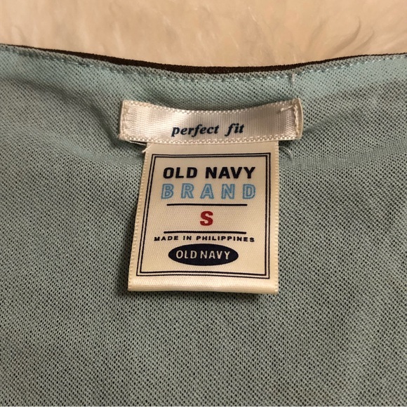 Old Navy - Mesh top - Picture 7 of 7